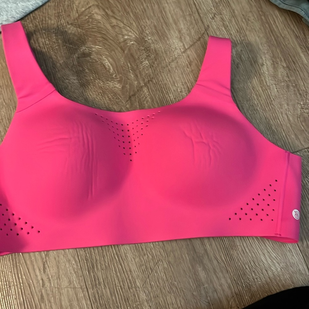 Sports bra, breathable, cute.